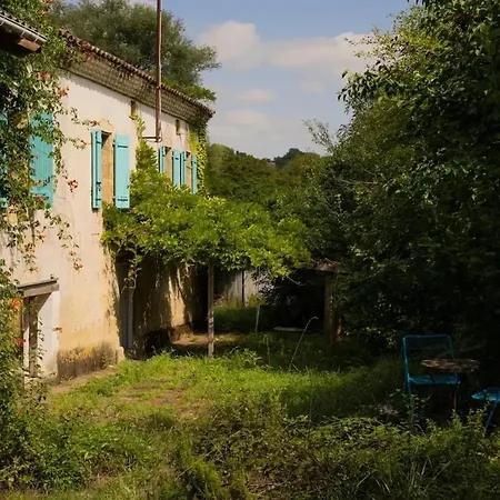 Maison Accueillante Avec Jardin A Sainte-suzanne * Sainte-Suzanne (Ariege)
